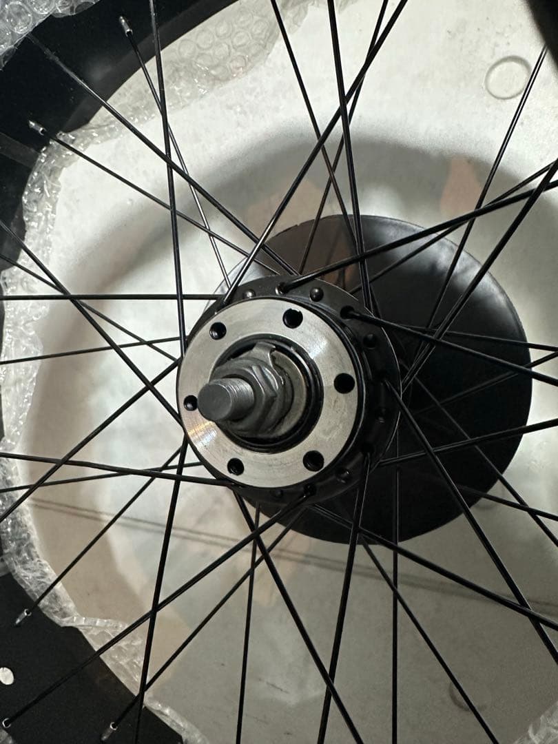 Mate bike x 250 750フロントホイール20x5.0