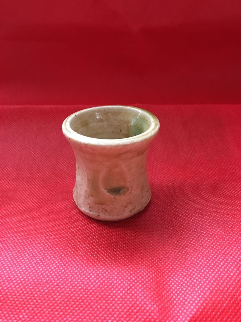 美濃焼　茶筅立て　(天正末年から江戸前期)