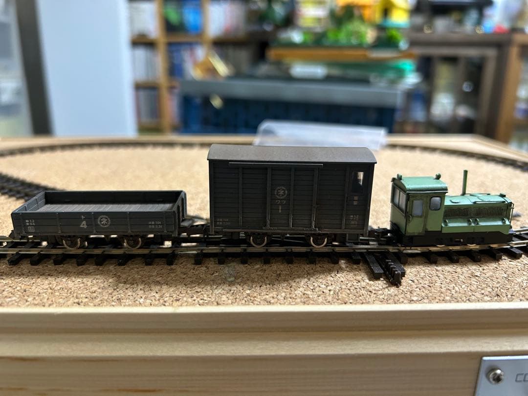 メーカー不明 ディーゼル機関車+貨車2両セット