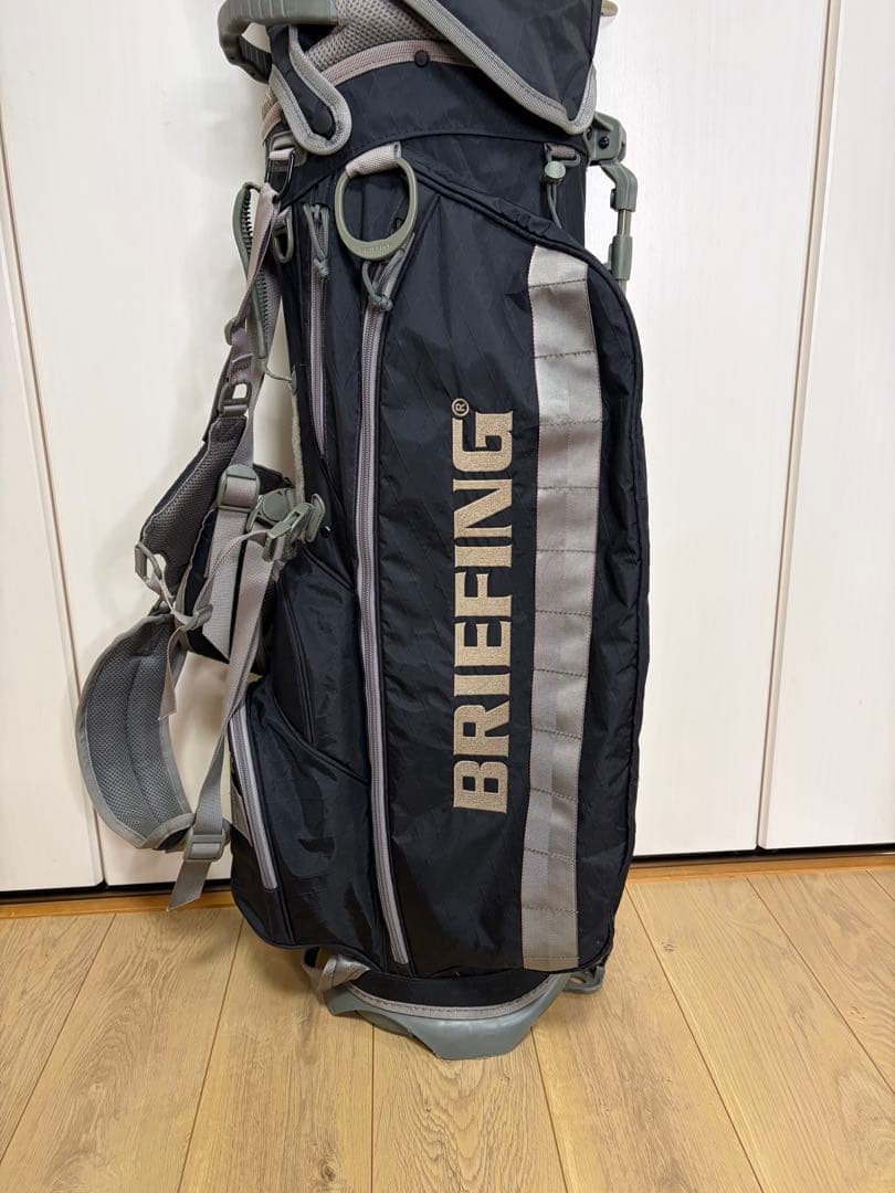 ブリーフィング　キャディバック&ヘッドカバーフルセット　キャップおまけ付き