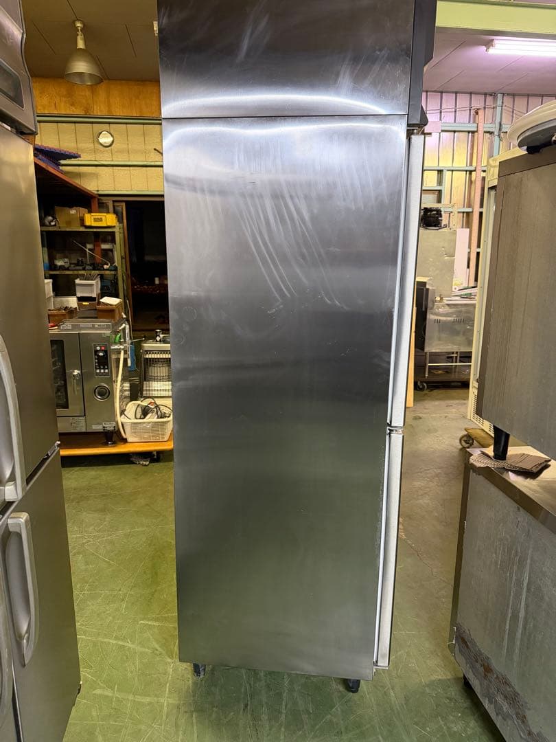 2018年 フクシマ縦型冷凍庫 1490x650x1950 3相200V