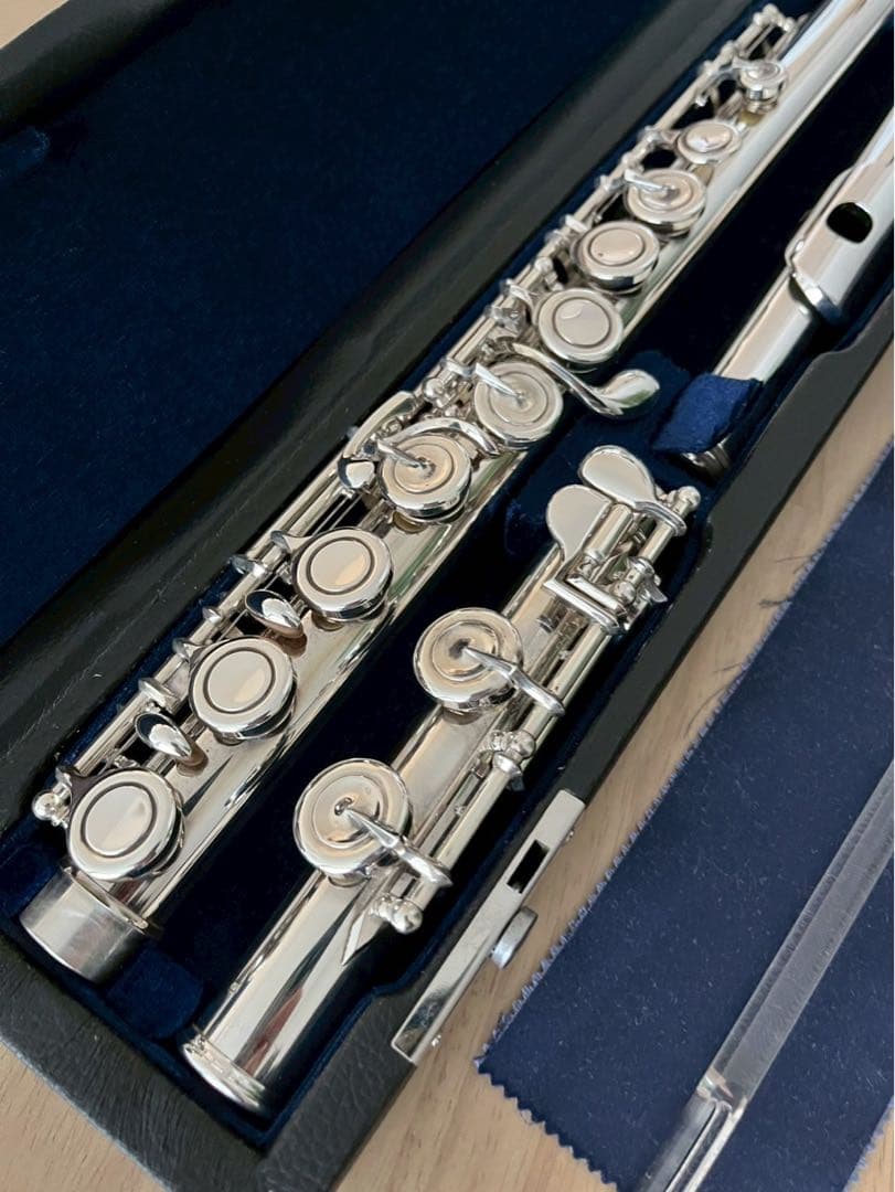 Altus fluteアルタス フルートTSモデル(総銀製)