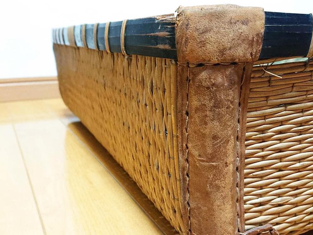 【木】　★ 竹木 柳編み収納鞄 ★　時代物　柳枝 本革 店舗什器　民俗雑項