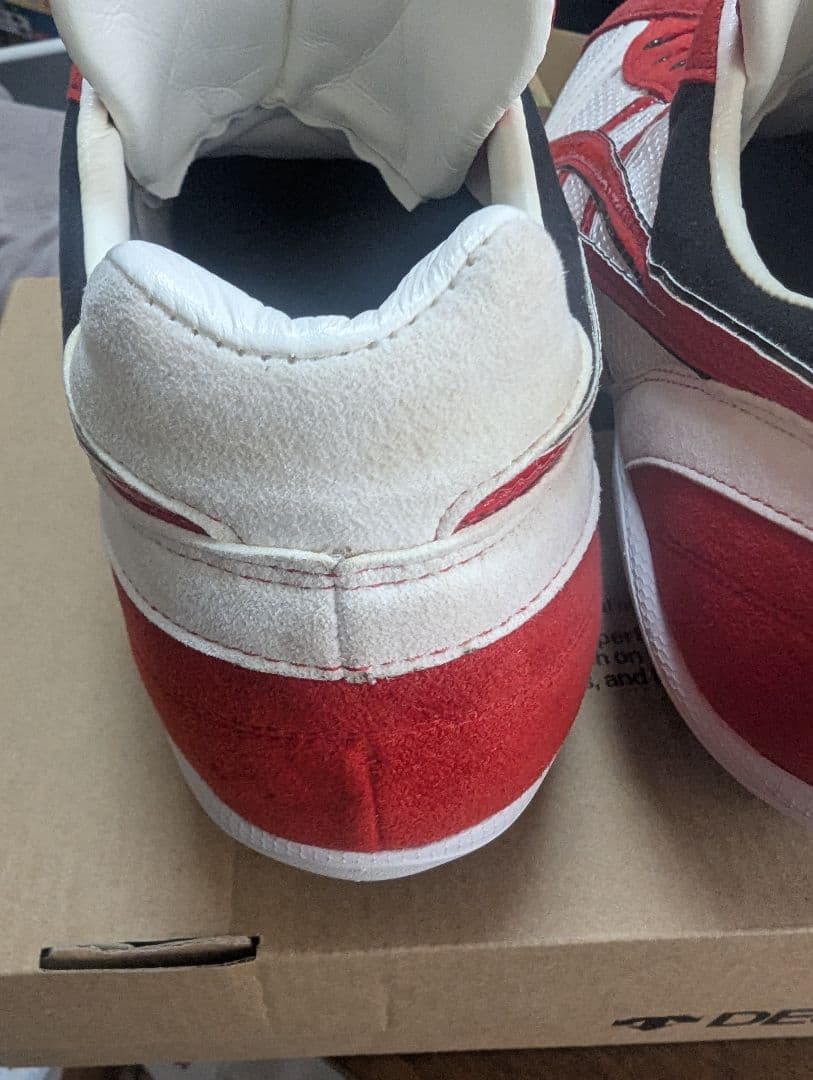 asics オーダースパイク30センチ