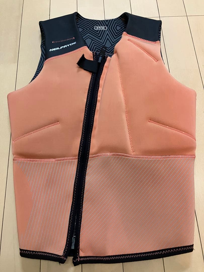 ニールプライド　ライフジャケット　レディース