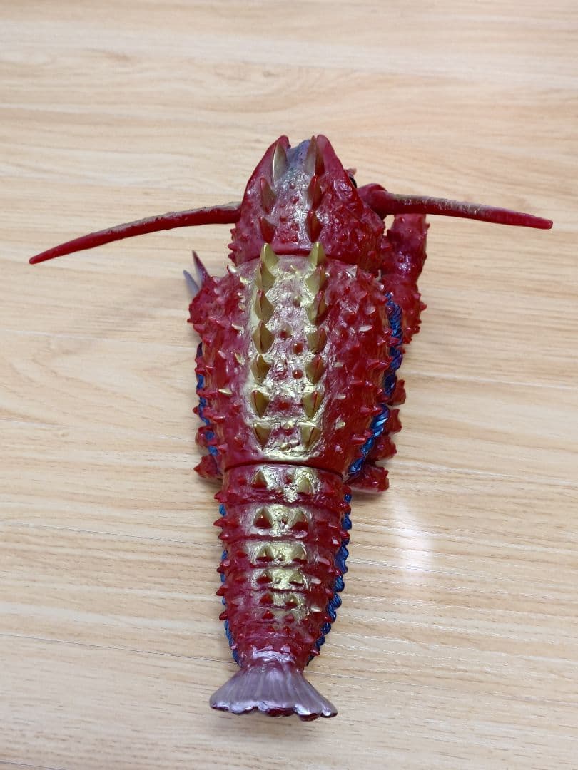 マーミット　エビラ