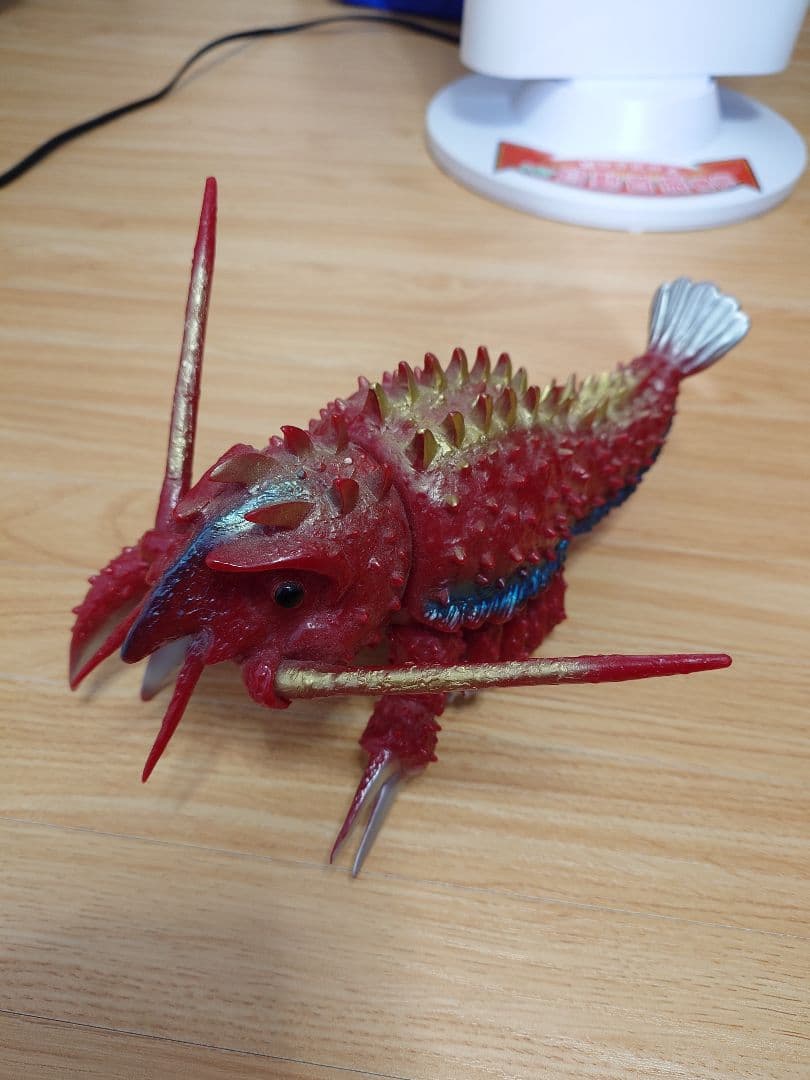 マーミット　エビラ