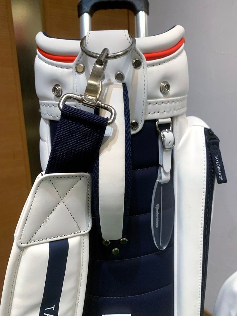 希少　ほぼ未使用　テーラーメイド　キャスター　キャディバッグ　メンズ　レディース