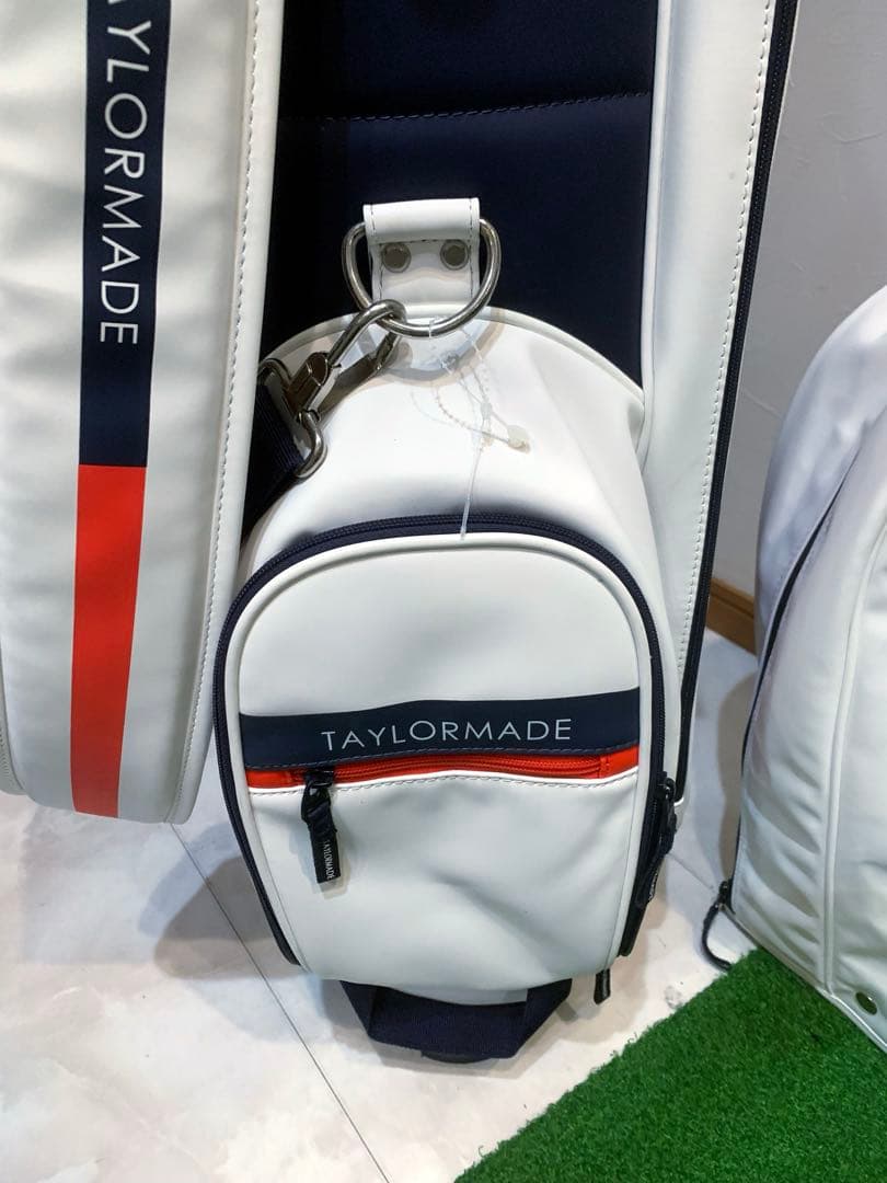 希少　ほぼ未使用　テーラーメイド　キャスター　キャディバッグ　メンズ　レディース