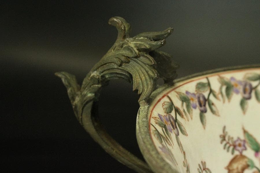 中国美術 色絵 ブロンズ 台 耳付 碗 34.3cmx24cm(LC603)