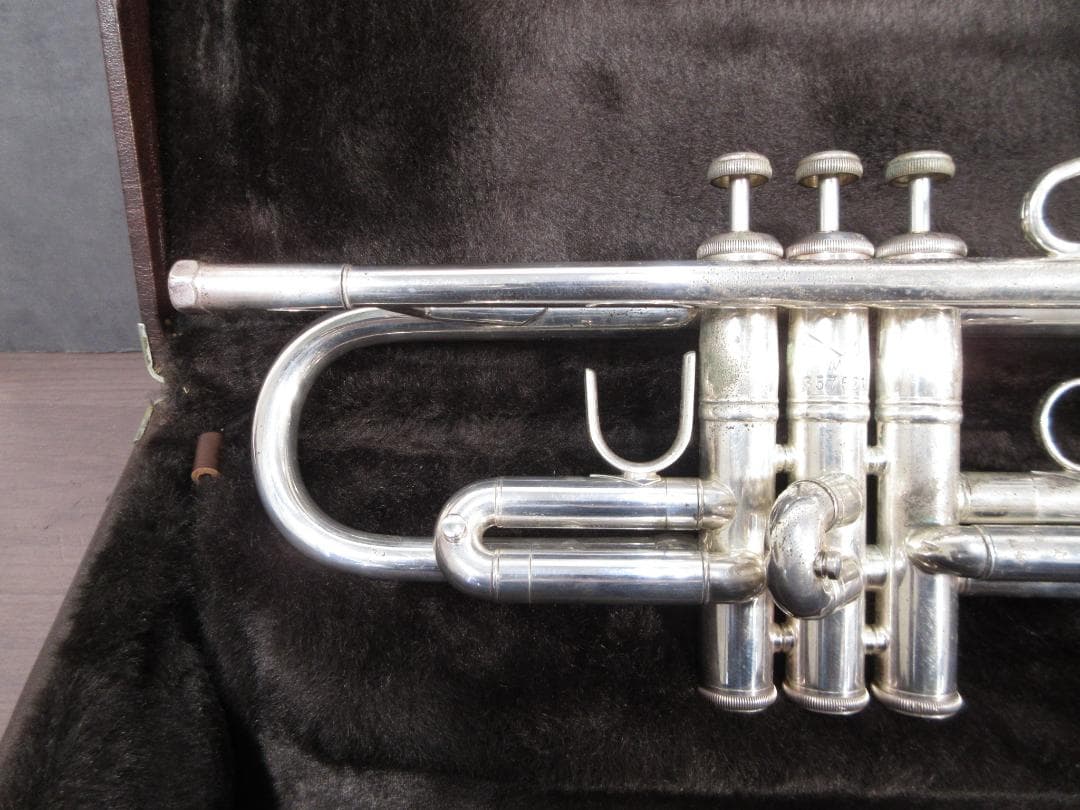 Bach Stradivarius 180ML37トランペット