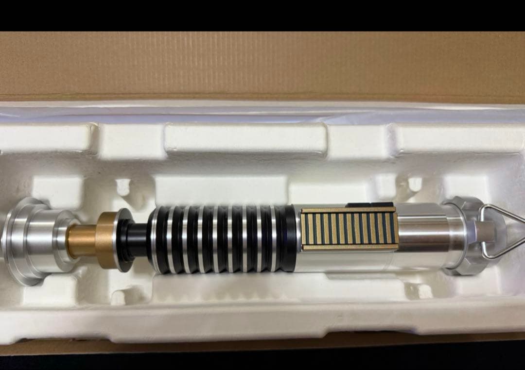 ハズブロ ブラックシリーズ フォースFXライトセーバー ルークスカイウォーカー