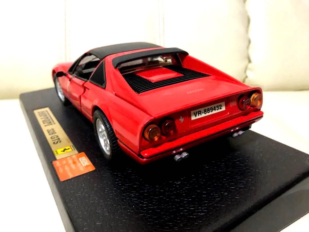 1/18 ANSON製　フェラーリ　328GTS 赤