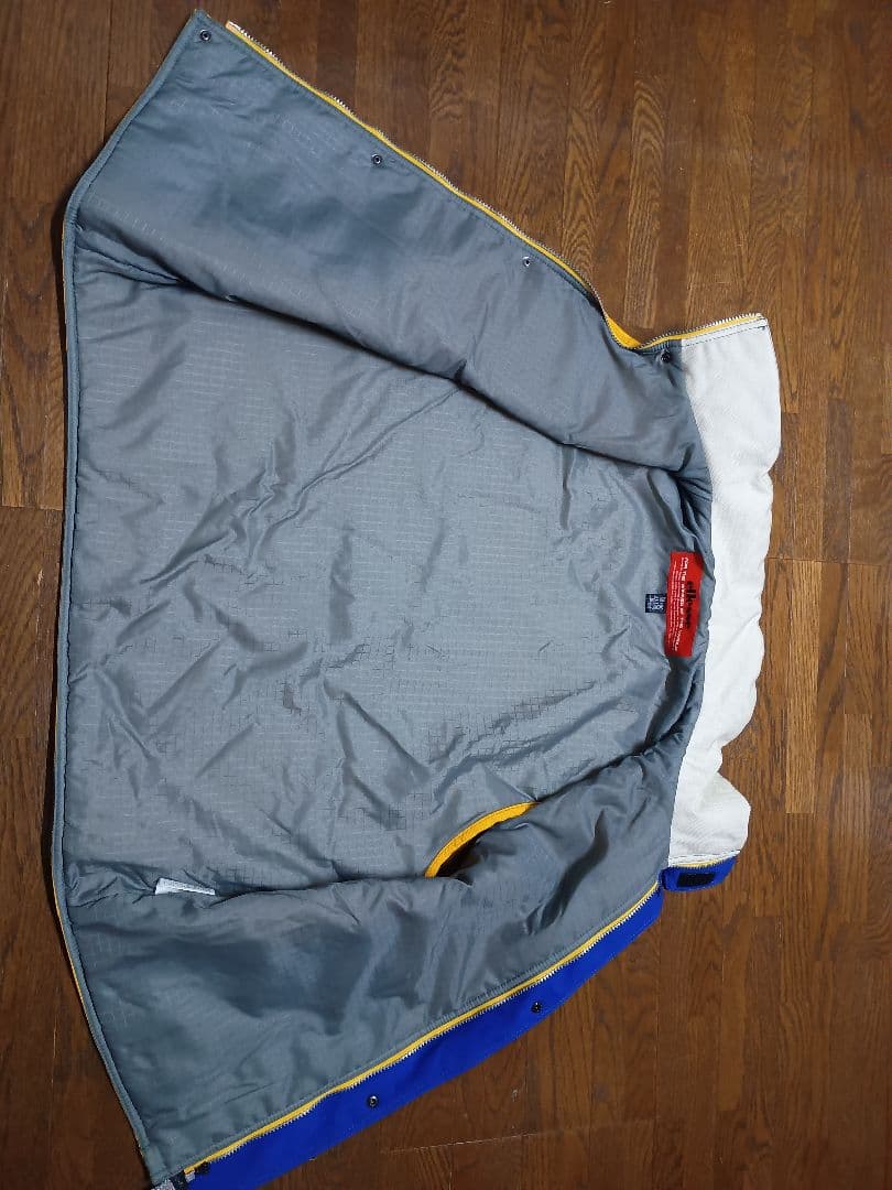 サイズO スキーウェア ベスト　ellesse イタリアモデル　エレッセ