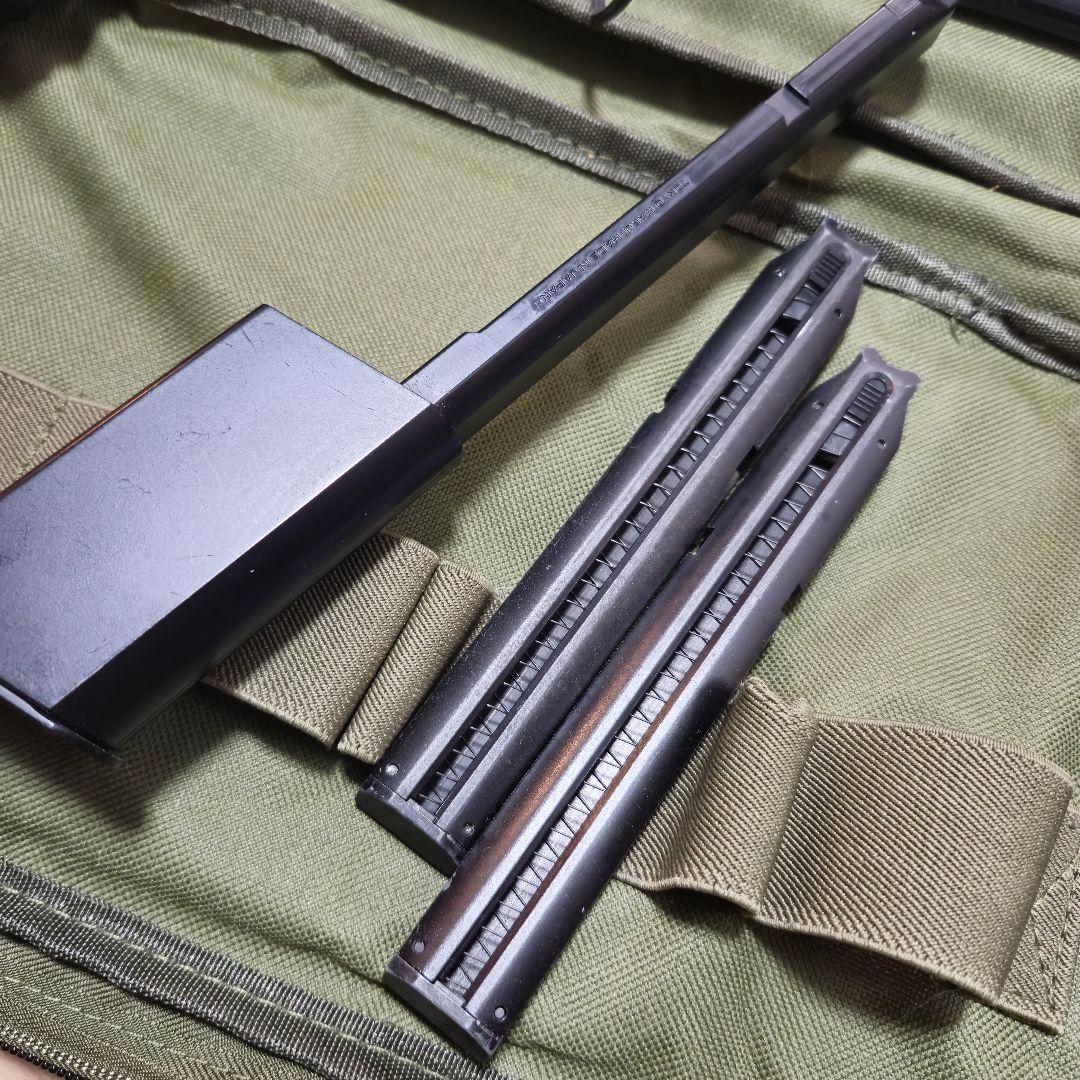 東京マルイ製 M93R 電動ハンドガン