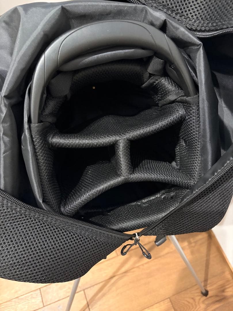 【最終価格早い物勝ち】ブリヂストン ゴルフバッグ スタンド式ブラックCBG423