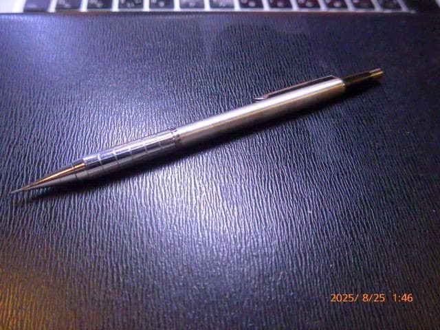 貴重　美品！ぺんてる　PG15 05 シルバー シャープペンシル 本体