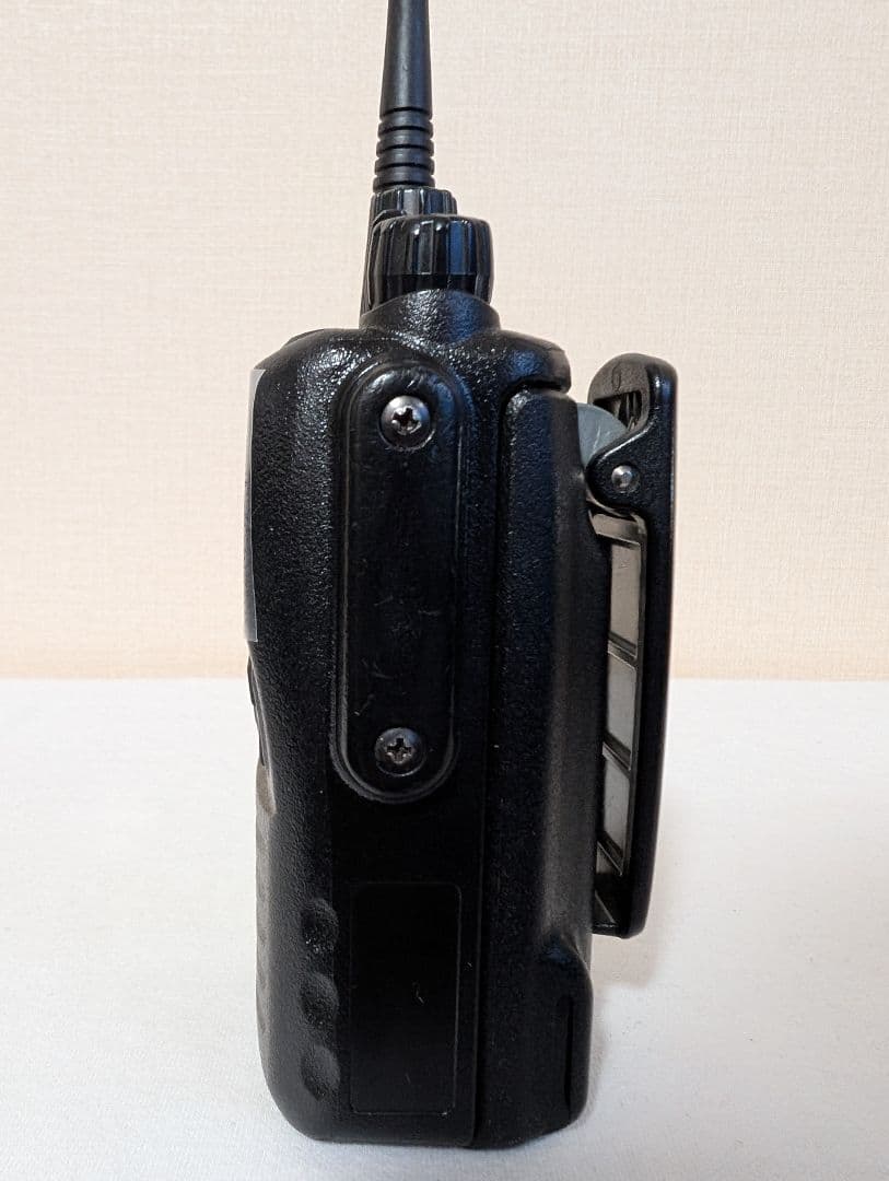 【美品】スタンダード デジタル簡易無線機 免許局 トランシーバー VXD450U