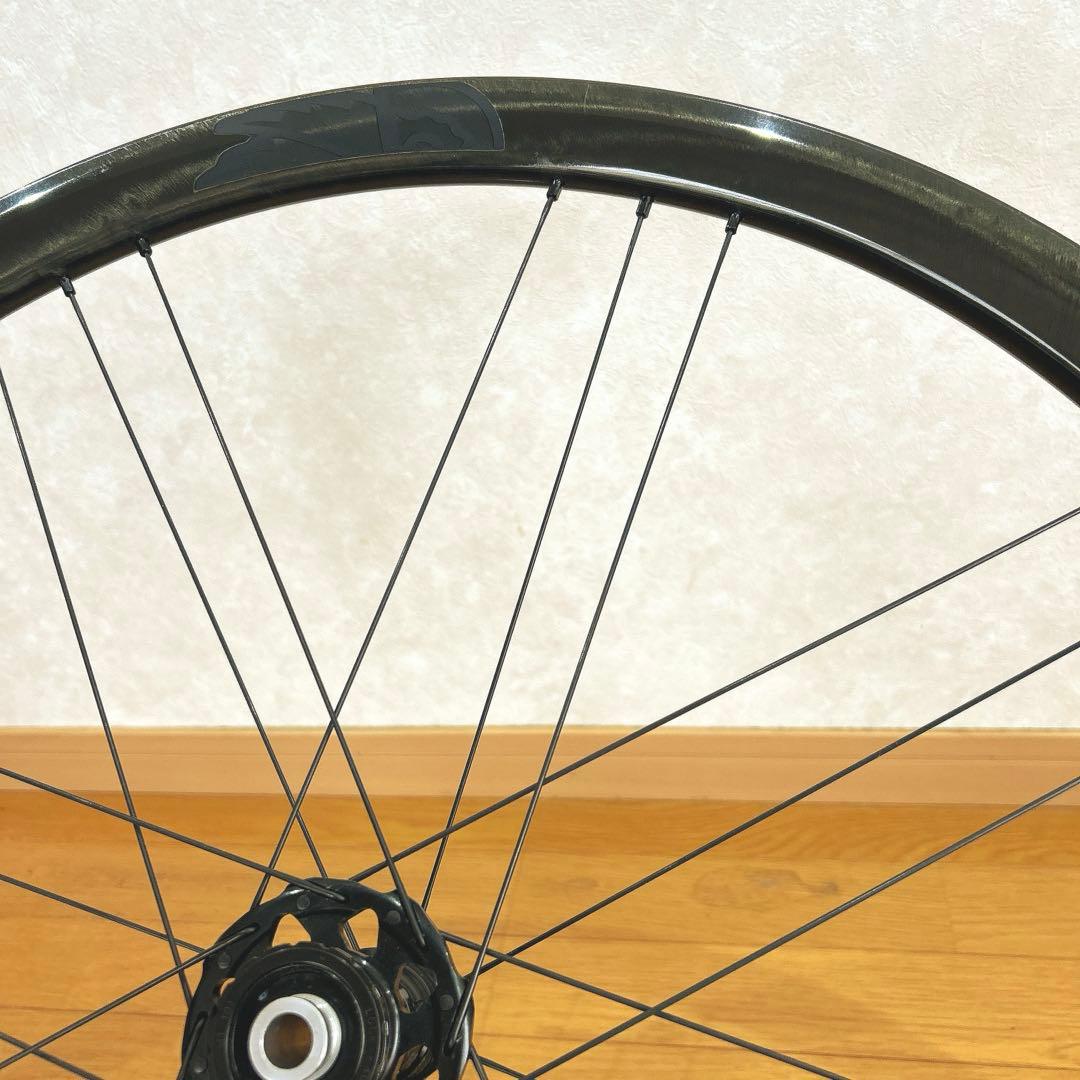 カンパニョーロSHAMAL CARBON DB シャマルカーボン