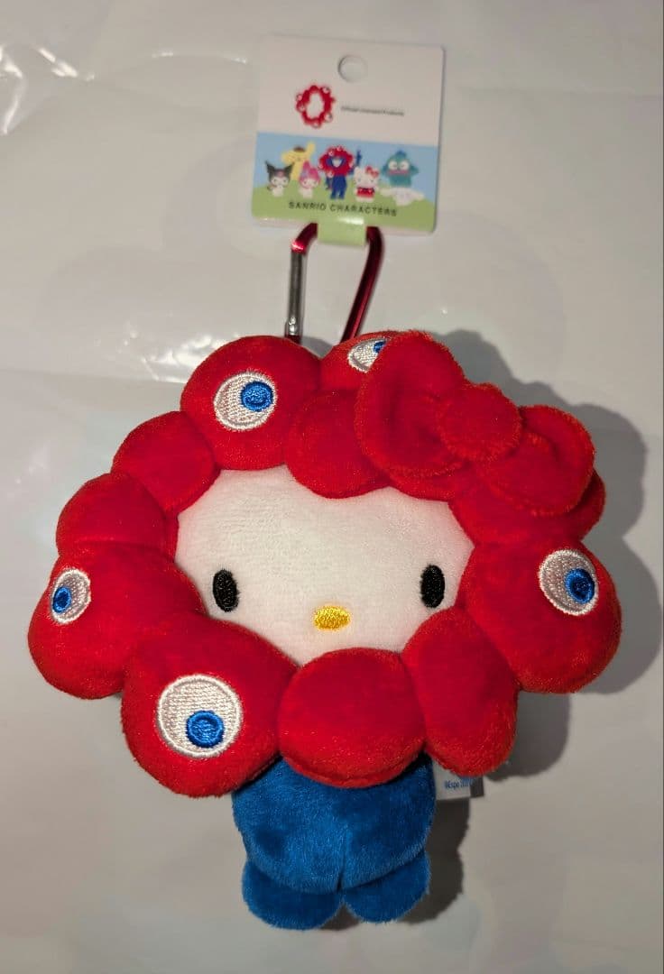 カラビナ付き　サンリオ　ミャクミャク　なりきりぬいぐるみBC ハローキティ