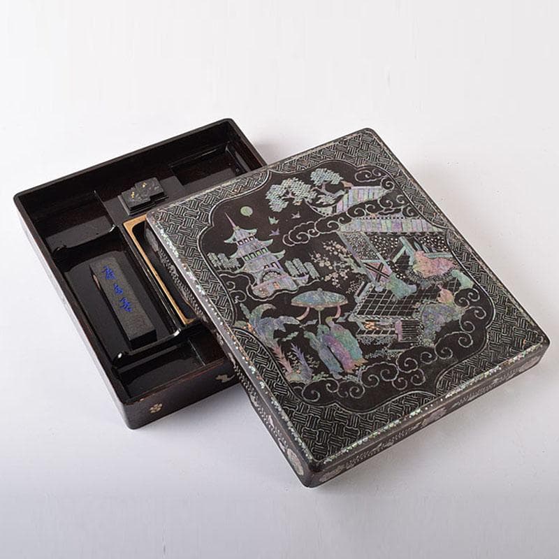 さき　中国　黒漆　螺鈿装飾山水人物文　硯箱　硯　墨　水滴一式　GR8428