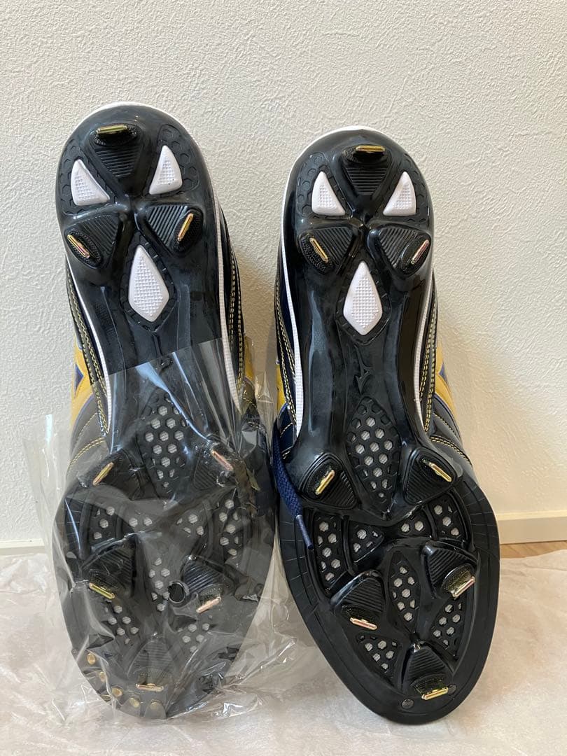 最終値下げ　野球用金具スパイク　26.5センチ　右足Ｐ革あり