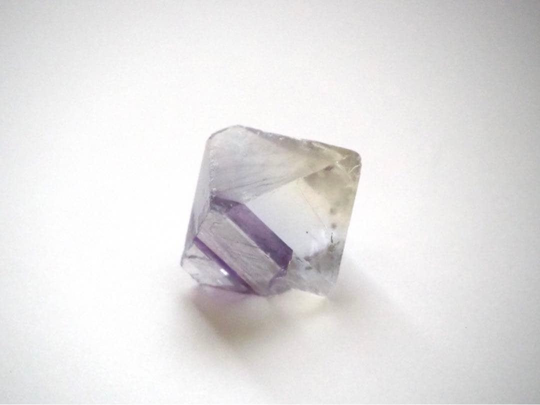 フローライト　イリノイ産　イエローパープル　蛍石　鉱物【B-2】