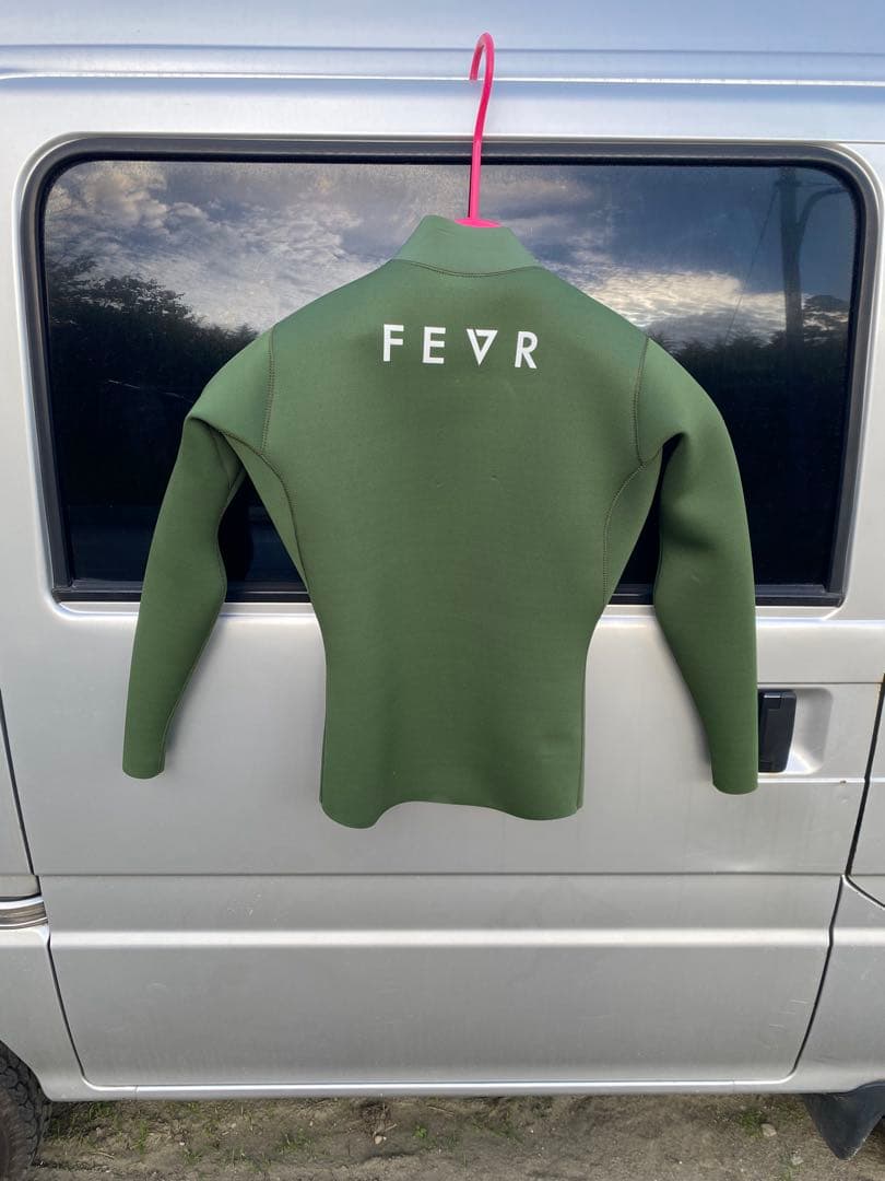 FEVR 長袖タッパー