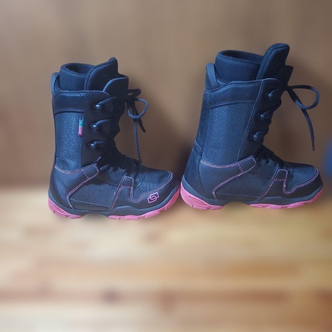 2回使用！SILICON スノーボードブーツ 23.5cm! 26191