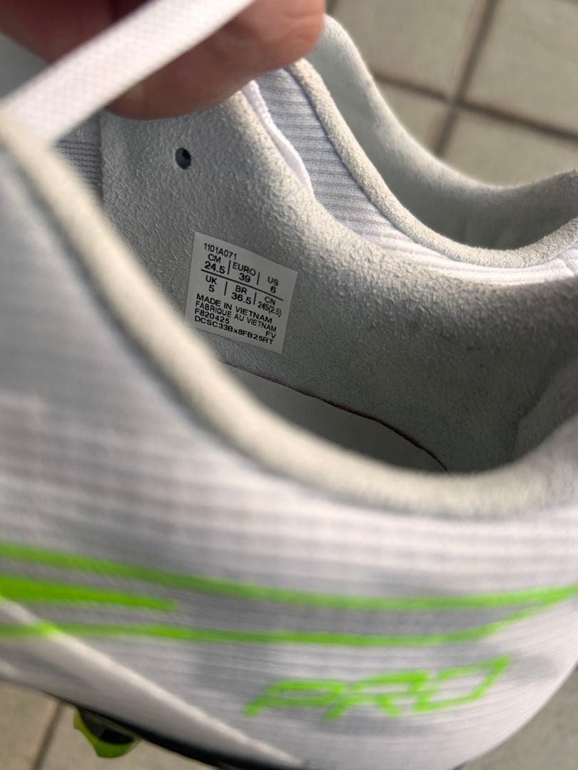 asics DS LIGHT ACROS PRO 3サッカーシューズ24.5cm