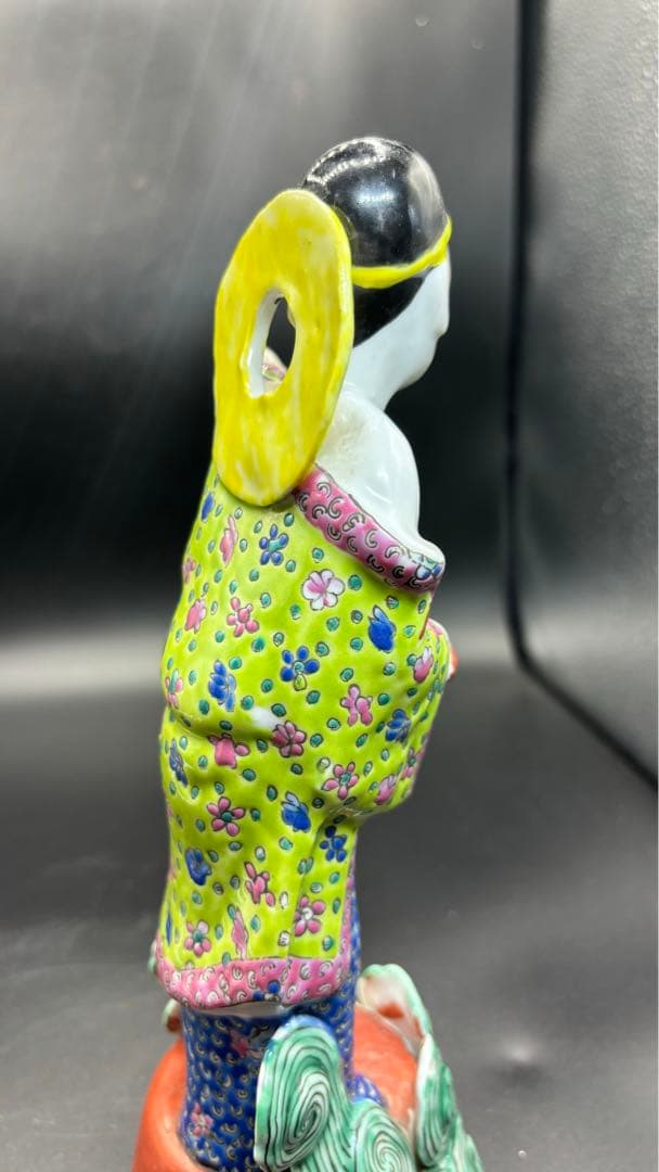 中国美術 古玩 色絵陶人形 陶器人形 高さ約26cm 置物 オブジェ 古董品