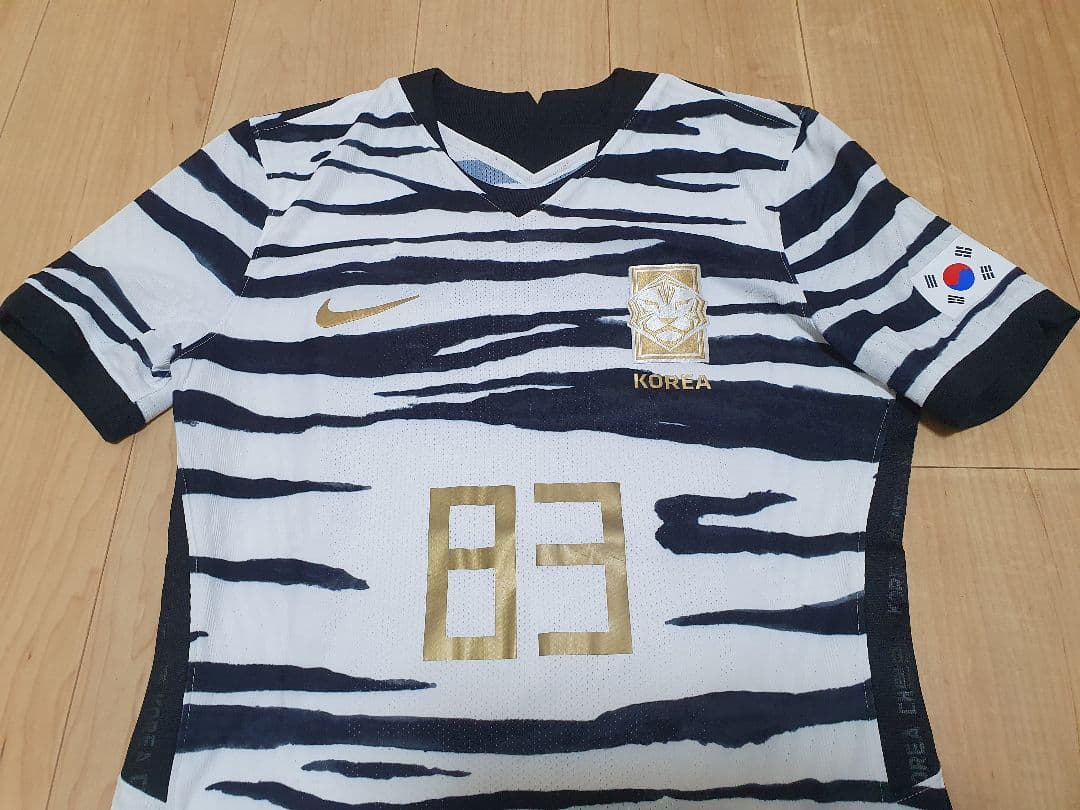 Nike 韓国代表 サッカーウェア3点セット 83番選手実着