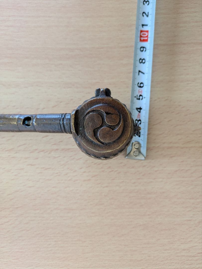 矢立　太鼓型　三つ巴模様