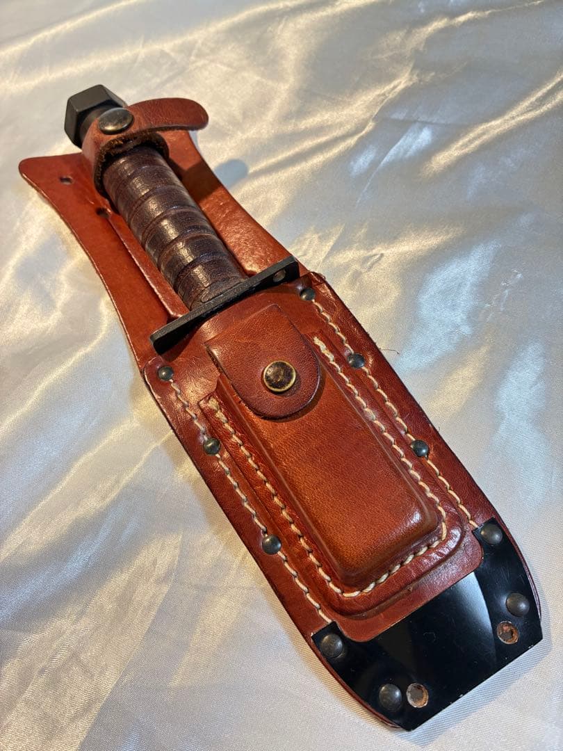 エアフォースサバイバルナイフ　カミラス