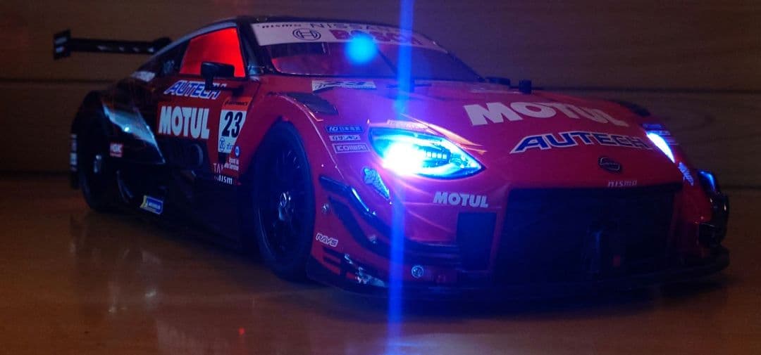 MOTUL AUTECH Z LEDライト付＆プロポバッテリー充電器完成品セット