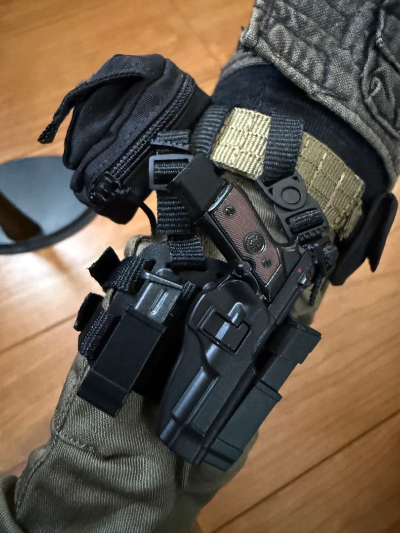 ホットトイズ 系 1/6 黒人 ミリタリー ジェイミー・フォックス似 テロリスト