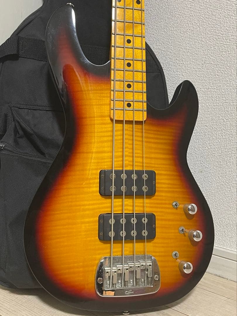 G&L L-2000 エレキベース TRIBUTE