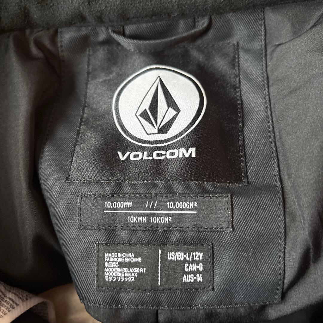 VOLCOM キッズ　スノーボードウェア上下　Ｌサイズ150〜160cm(美品)