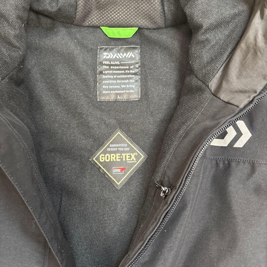 ダイワ　GORE-TEX フード付きジャケット