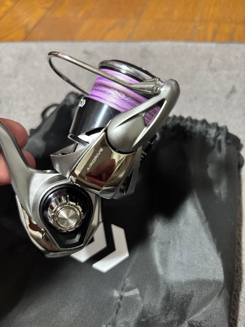 極美品 25カルディアFC LT2500S-H 10ベアリング仕様