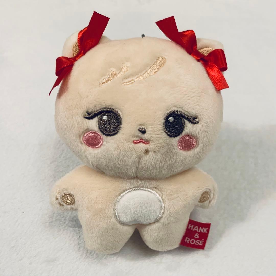 BLACKPINK ブルピン ロゼ ROSIE ぬいぐるみ キーホルダー