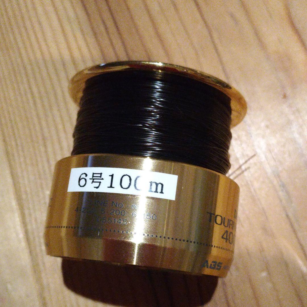 ちゅん太様美品！ダイワ　トーナメントZ 4000LBD