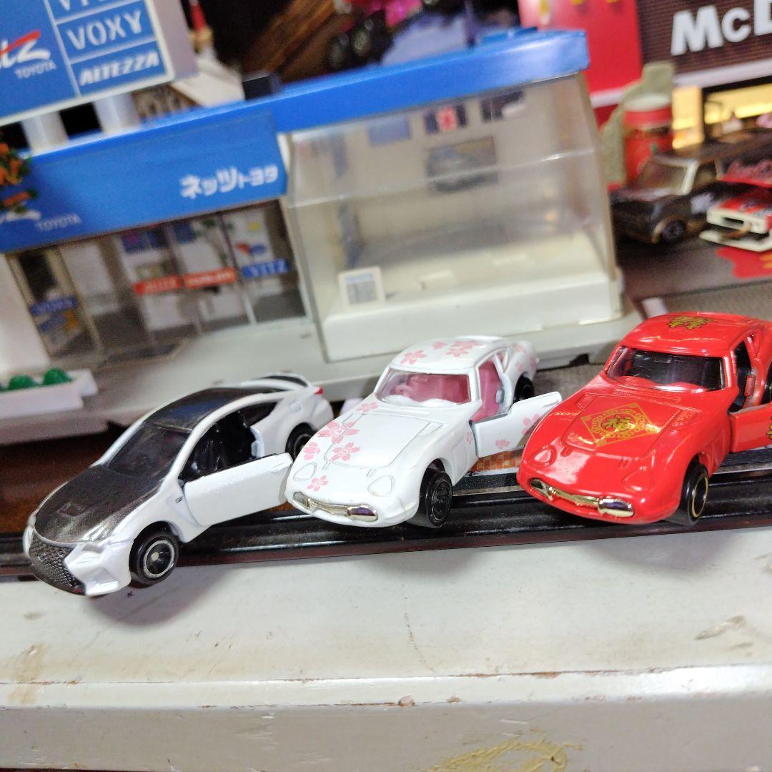 Ｓ★商品Ｎｏ.３７４６★トミカタウン・☆Ｎｅｔｚ・ＴＯＹＯＴＡ＆トヨタ車１２台★