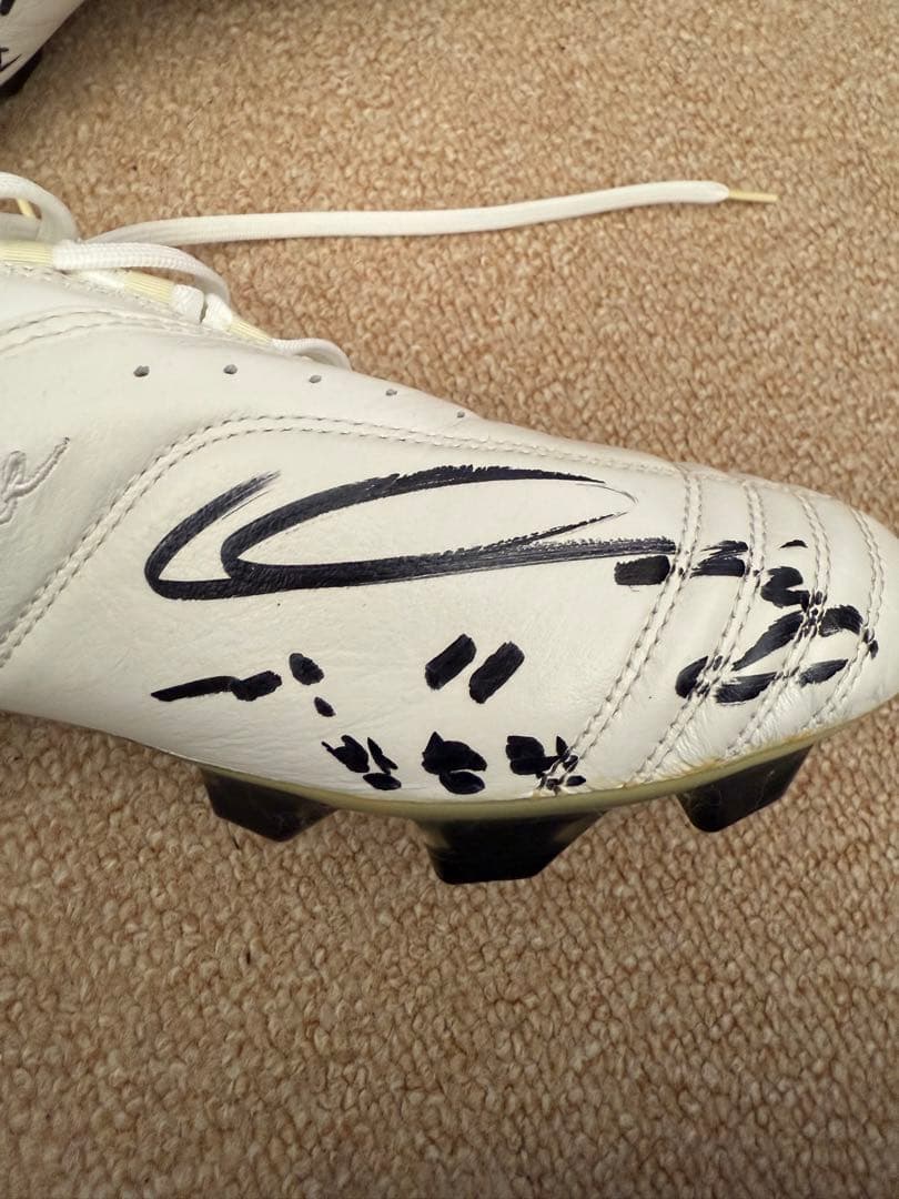 adidas サッカーシューズ サイン入りスパイク