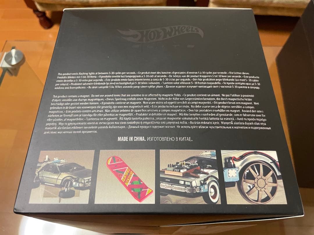 価格変更1/18ホットウィール バックトゥーザフューチャー アルティメット未展示