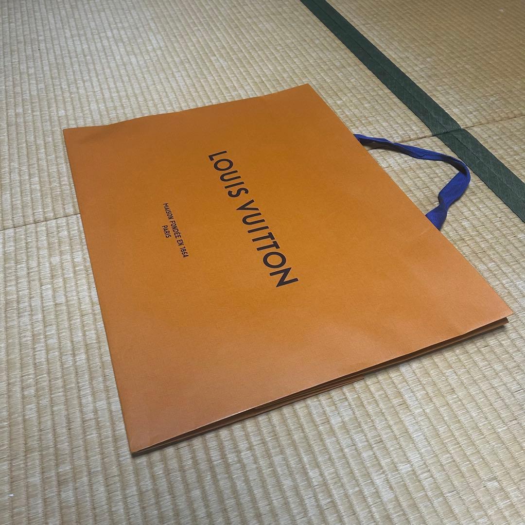 LOUIS VUITTON & CHANEL ショップ袋 セット