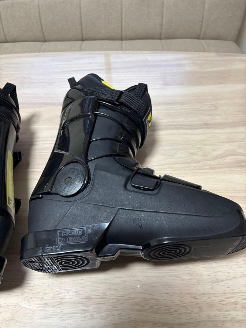 FT Classic スキー ブーツ ブラック/イエロー 25.5