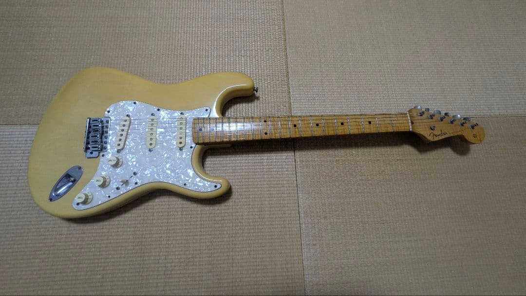 ギター Fender 40th Anniversary Stratocaster