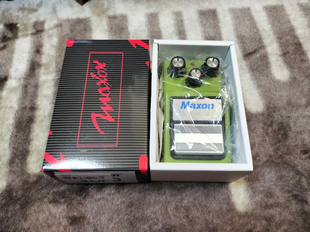 ギター Maxon VOP9