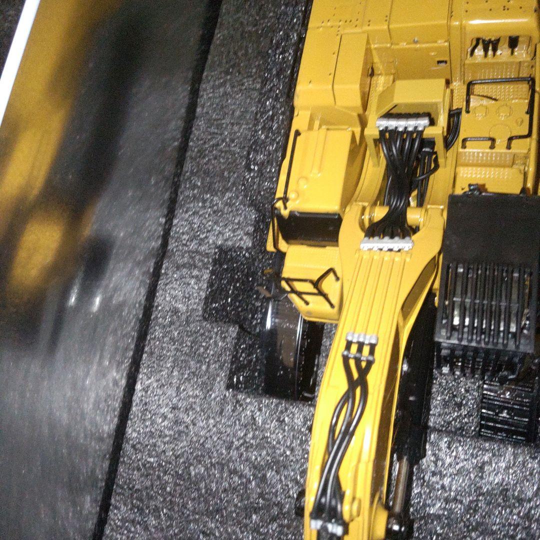 模型製作用品 CAT 395 NEXT GENERATION EXCAVATOR 85959